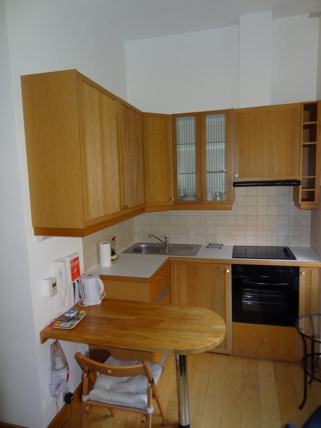 Flat Cartwright Gardens in Greater London