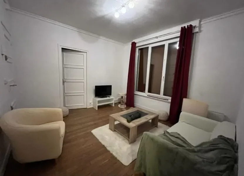 Flat Rue Jean-Baptiste Lebas in Laon