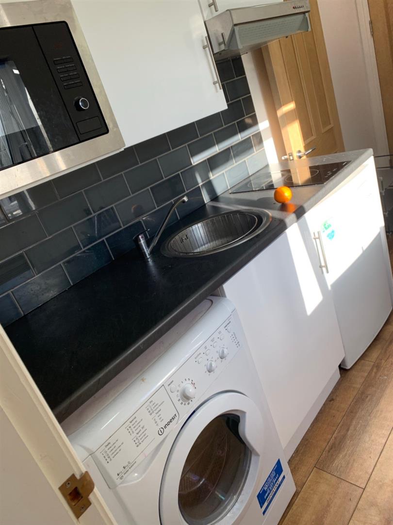 Flat Dawlish Road in Birmingham