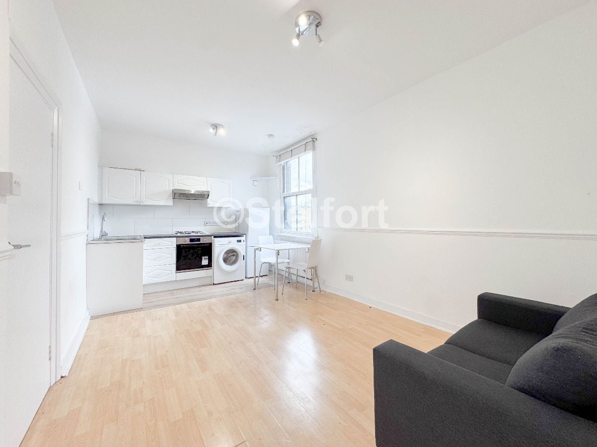 Flat Camden Road in Greater London