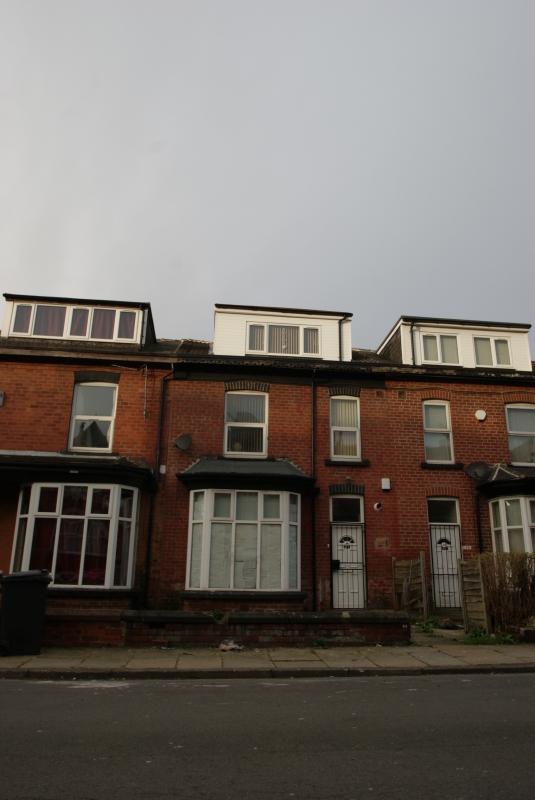 Flat Brudenell Mount in Leeds