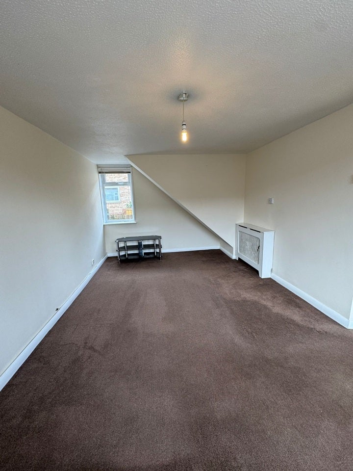 House Byng Walk in Test Valley