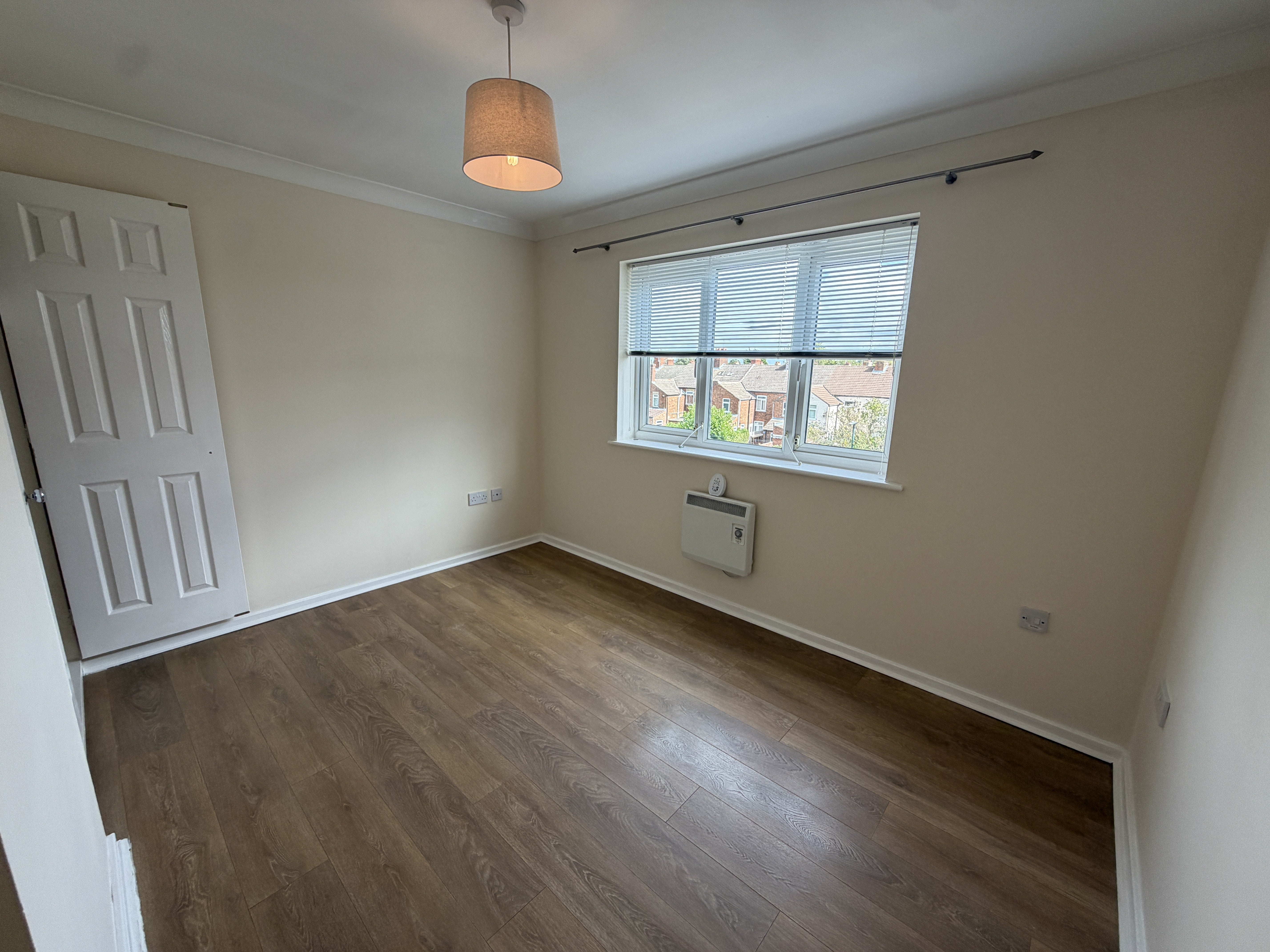 Flat Fellowes Road in Peterborough