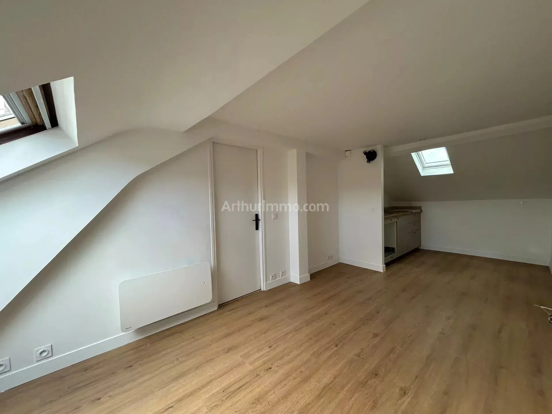 Appartement Avenue Paul Vaillant-Couturier à Paray-Vieille-Poste