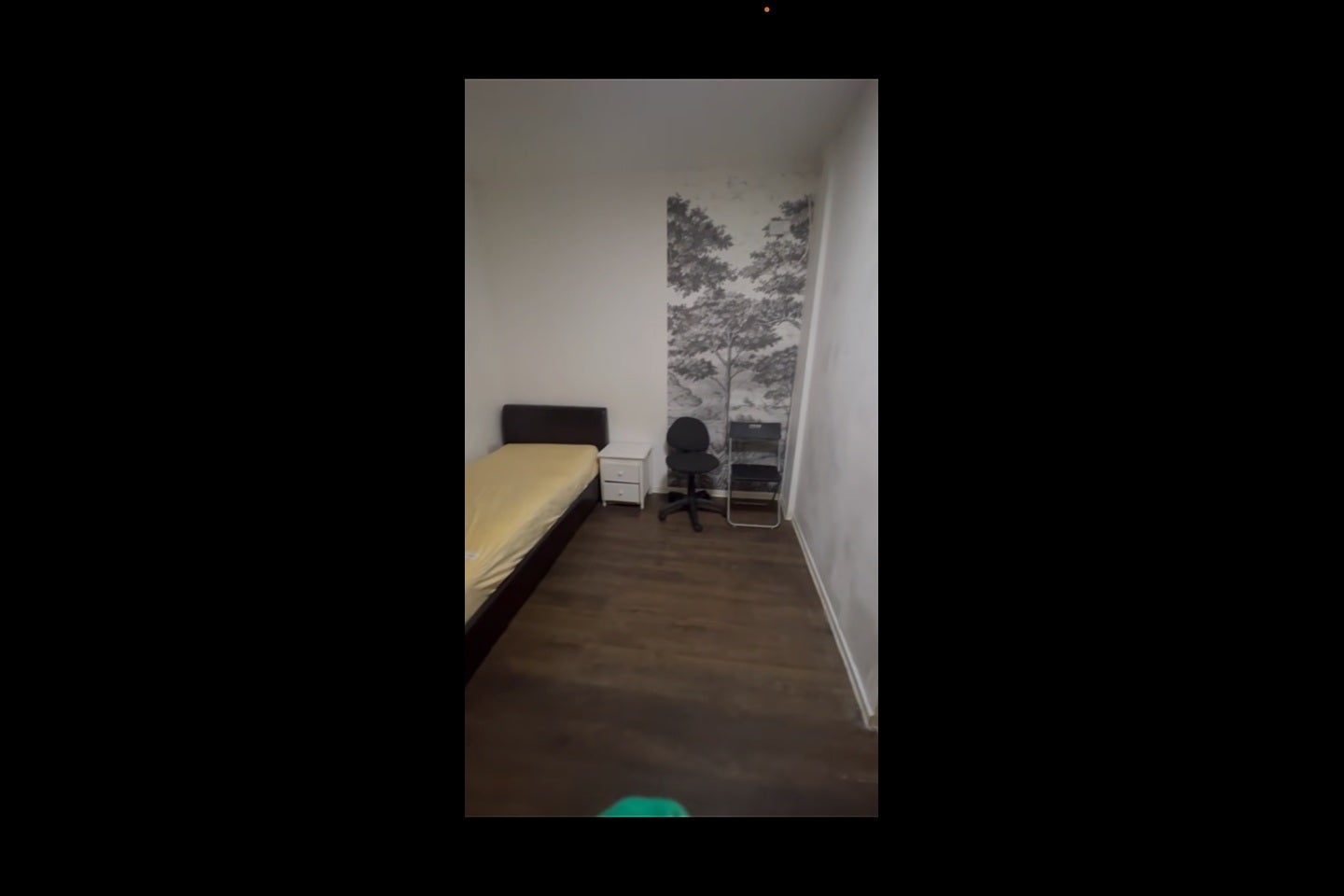 Room Moy Road in Cardiff