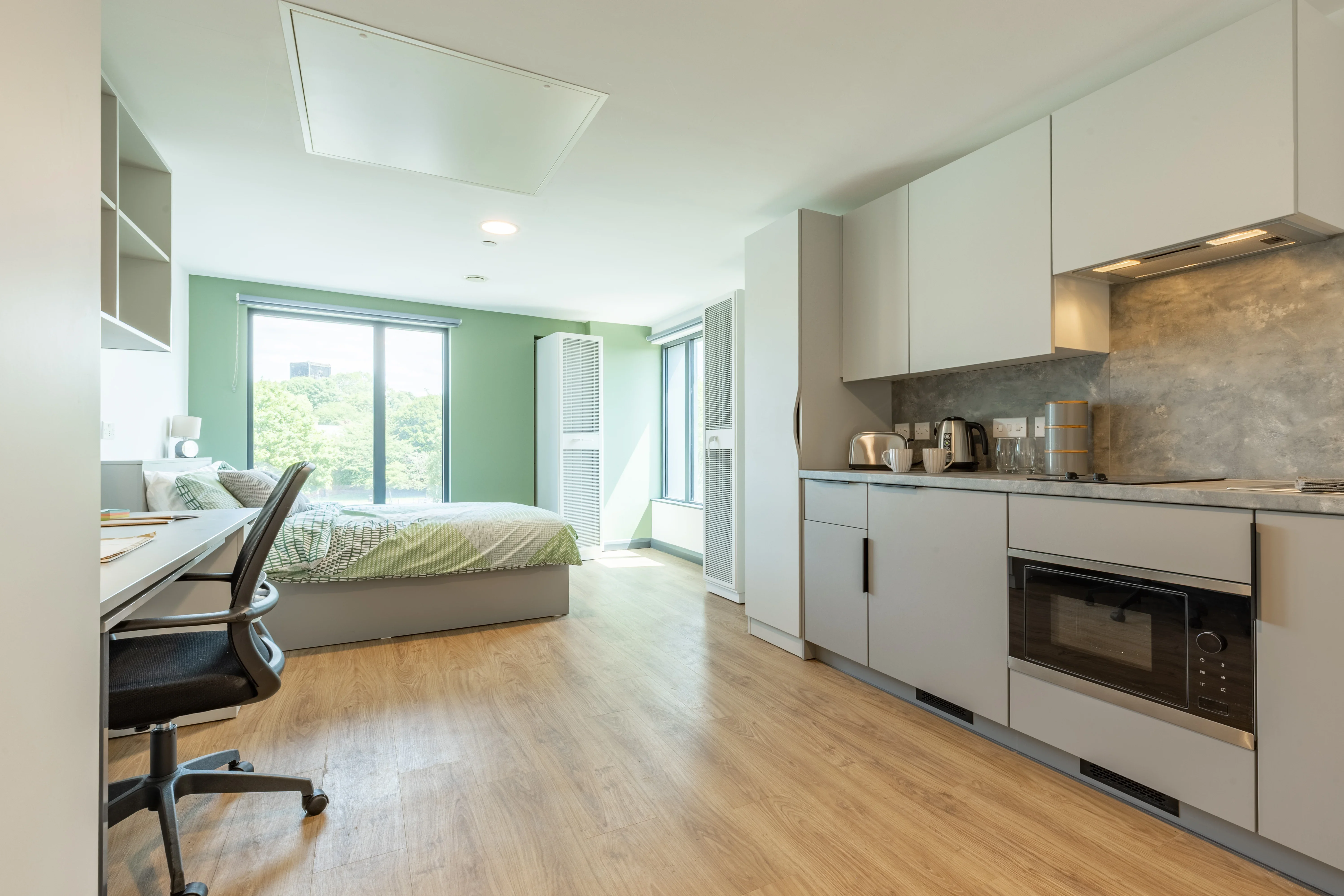 Room Weekday Cross in Nottingham
