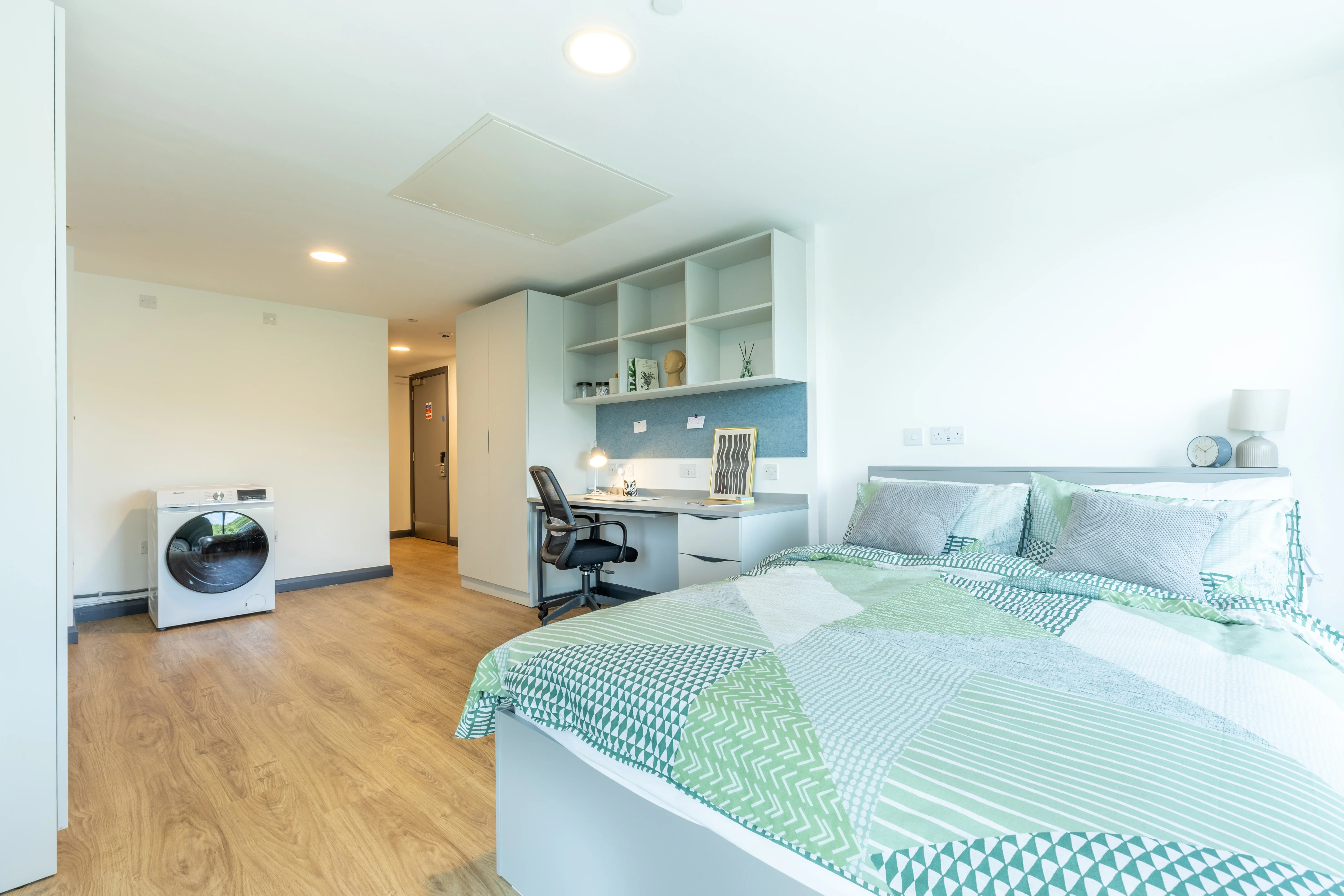 Room Weekday Cross in Nottingham