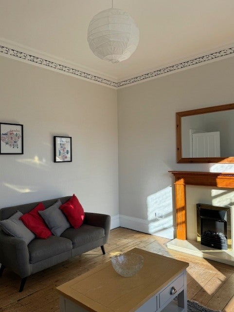 Flat Livingstone Place in City of Edinburgh
