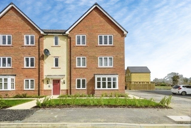 Flat Bellenger Way in Kidlington