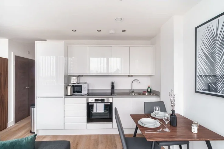 Flat Talbot Road in Trafford