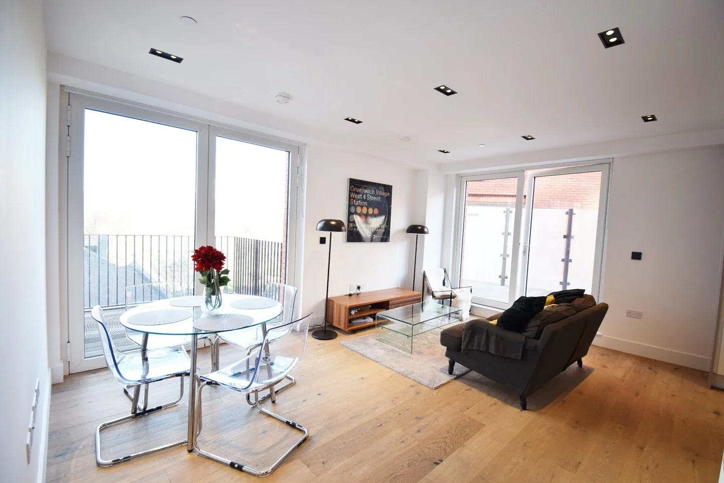 Flat Exchange Gardens in Greater London