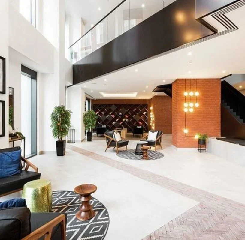 Flat Exchange Gardens in Greater London