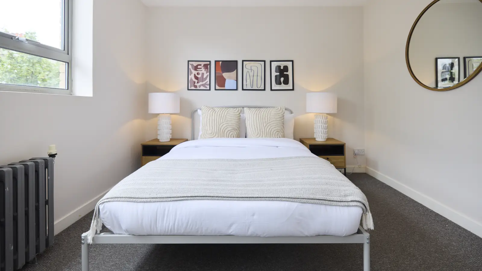 Flat Salcombe Road in Greater London