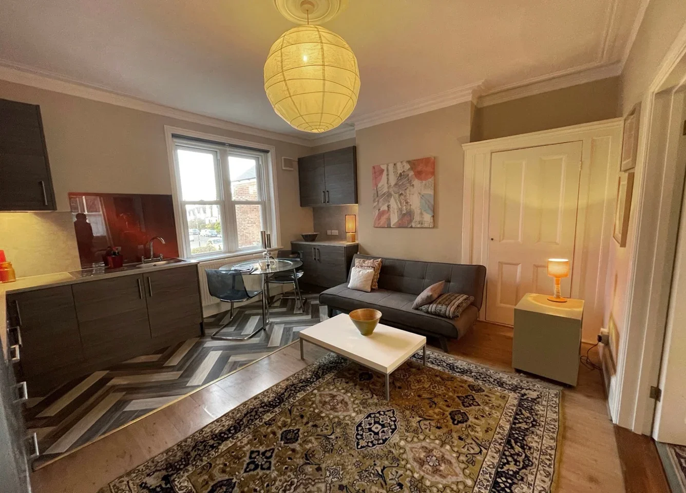 Flat Onslow Gardens in Greater London