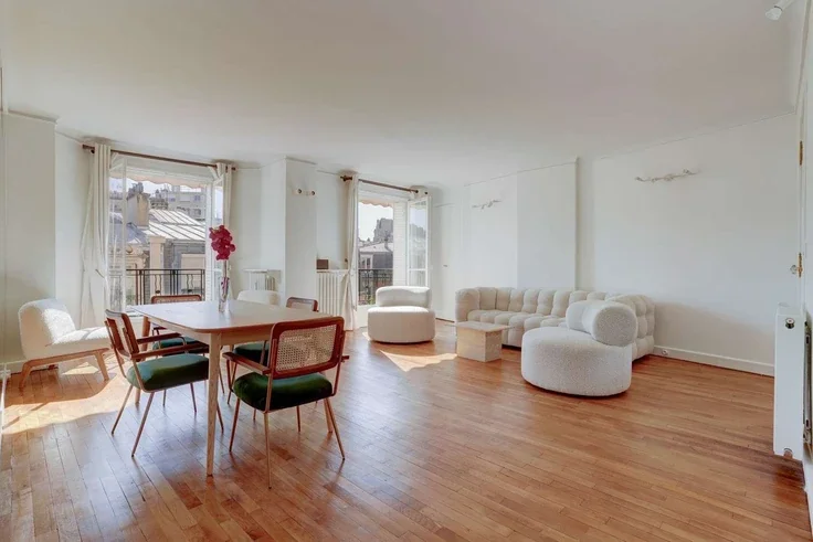 Appartement Rue de la Pompe à Paris