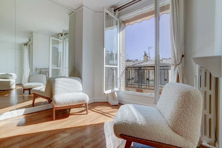 Appartement Rue de la Pompe à Paris