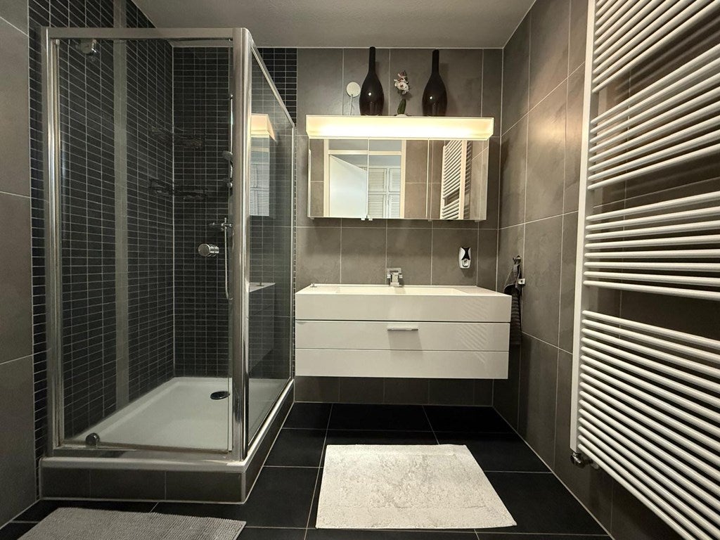 Woning te huur: Cas Oorthuyskade, Amsterdam