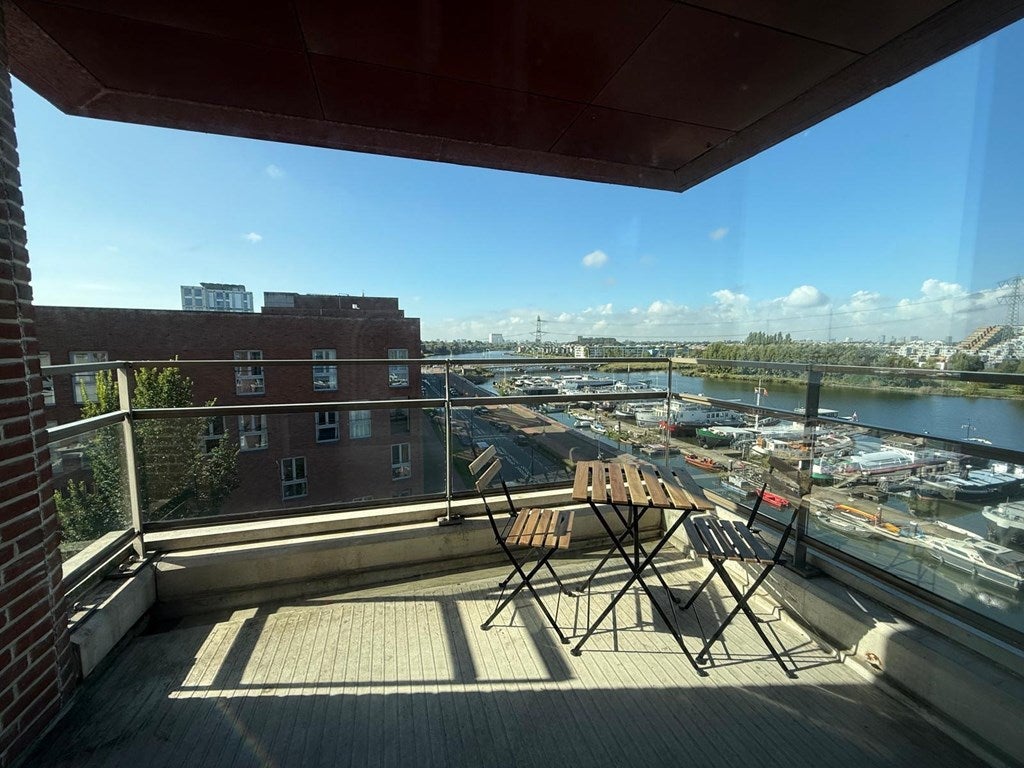 Woning te huur: Cas Oorthuyskade, Amsterdam