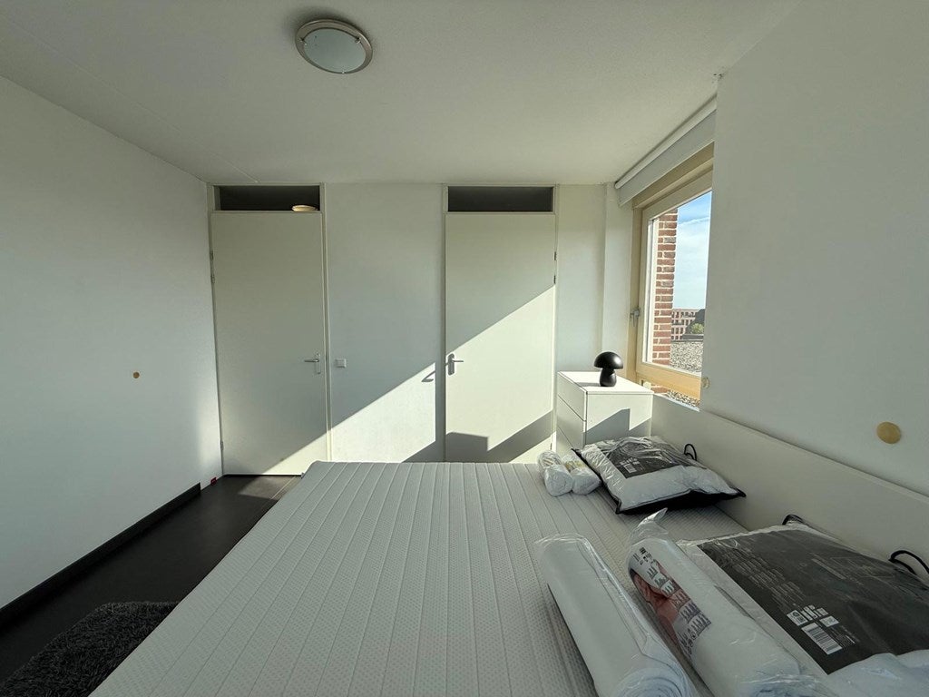 Woning te huur: Cas Oorthuyskade, Amsterdam