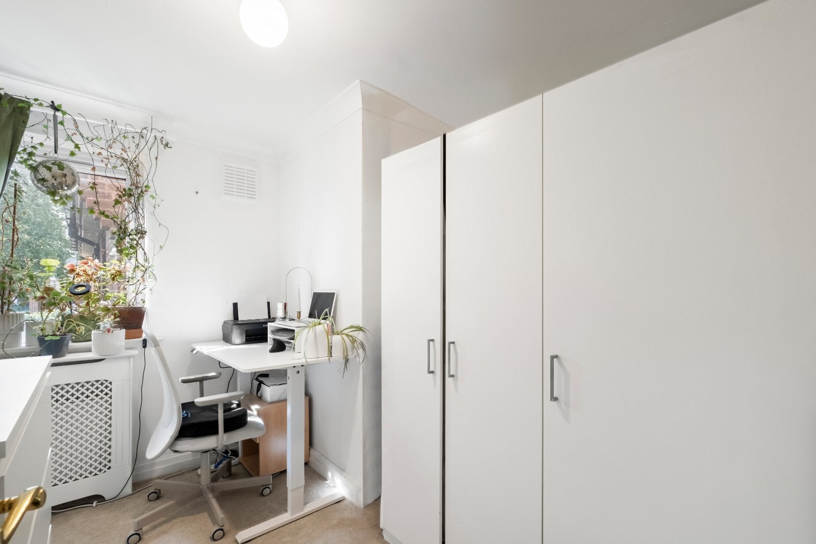 Flat Condray Place in Greater London