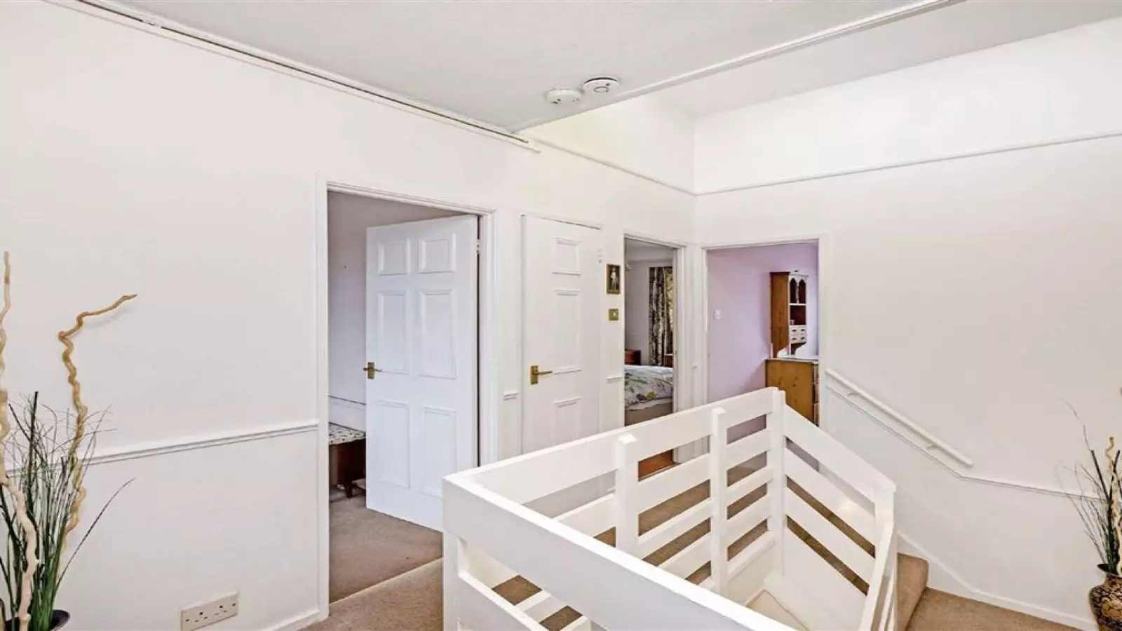 Room Pearscroft Road in Greater London