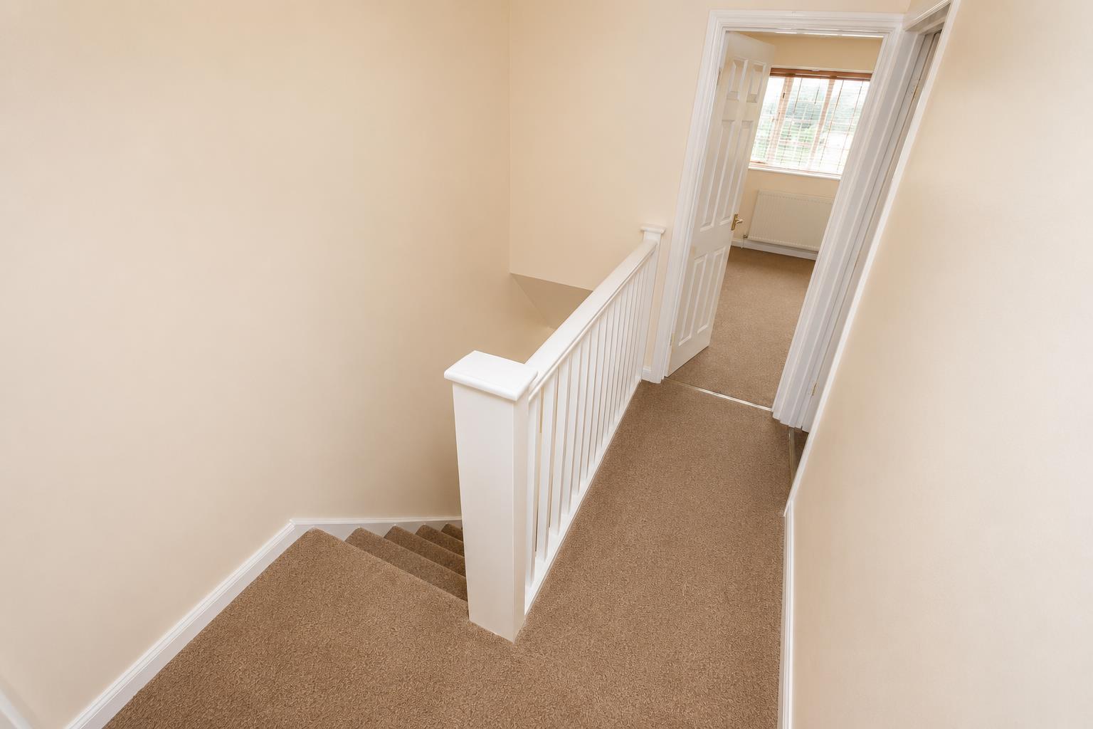 House Sycamore Close in Tilbury