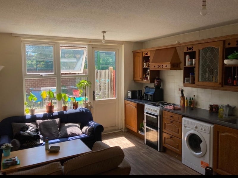 Room Carlisle Walk in Greater London