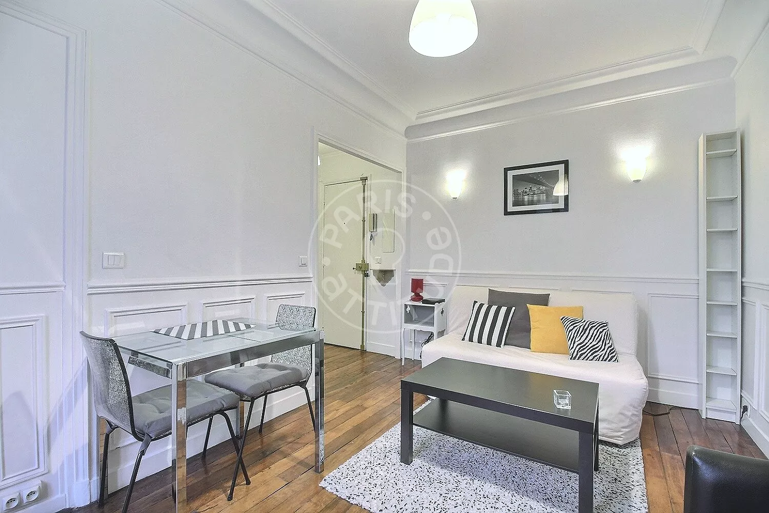 Flat Villa de la Grande Armée in Paris