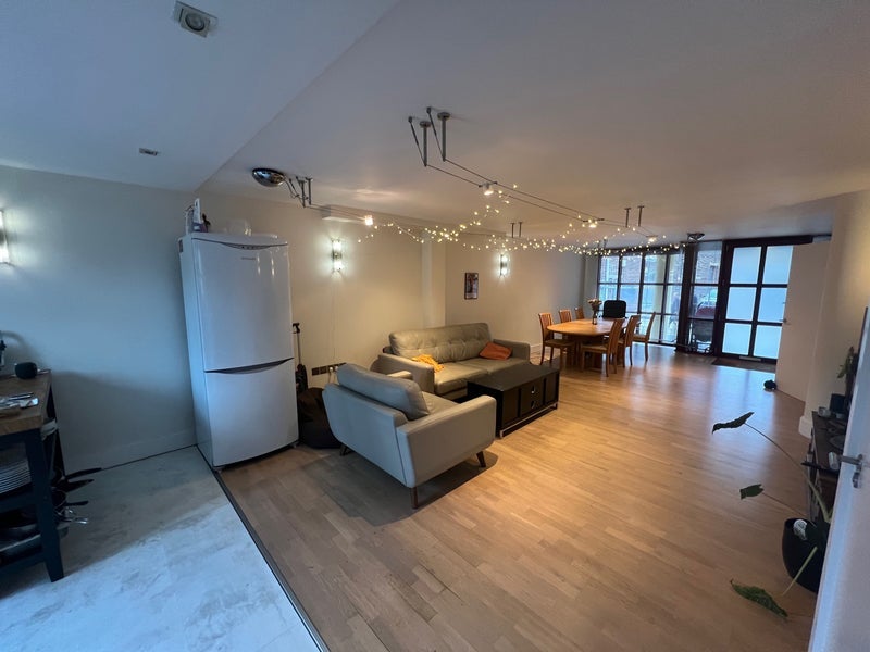 Room Eagle Works in Greater London