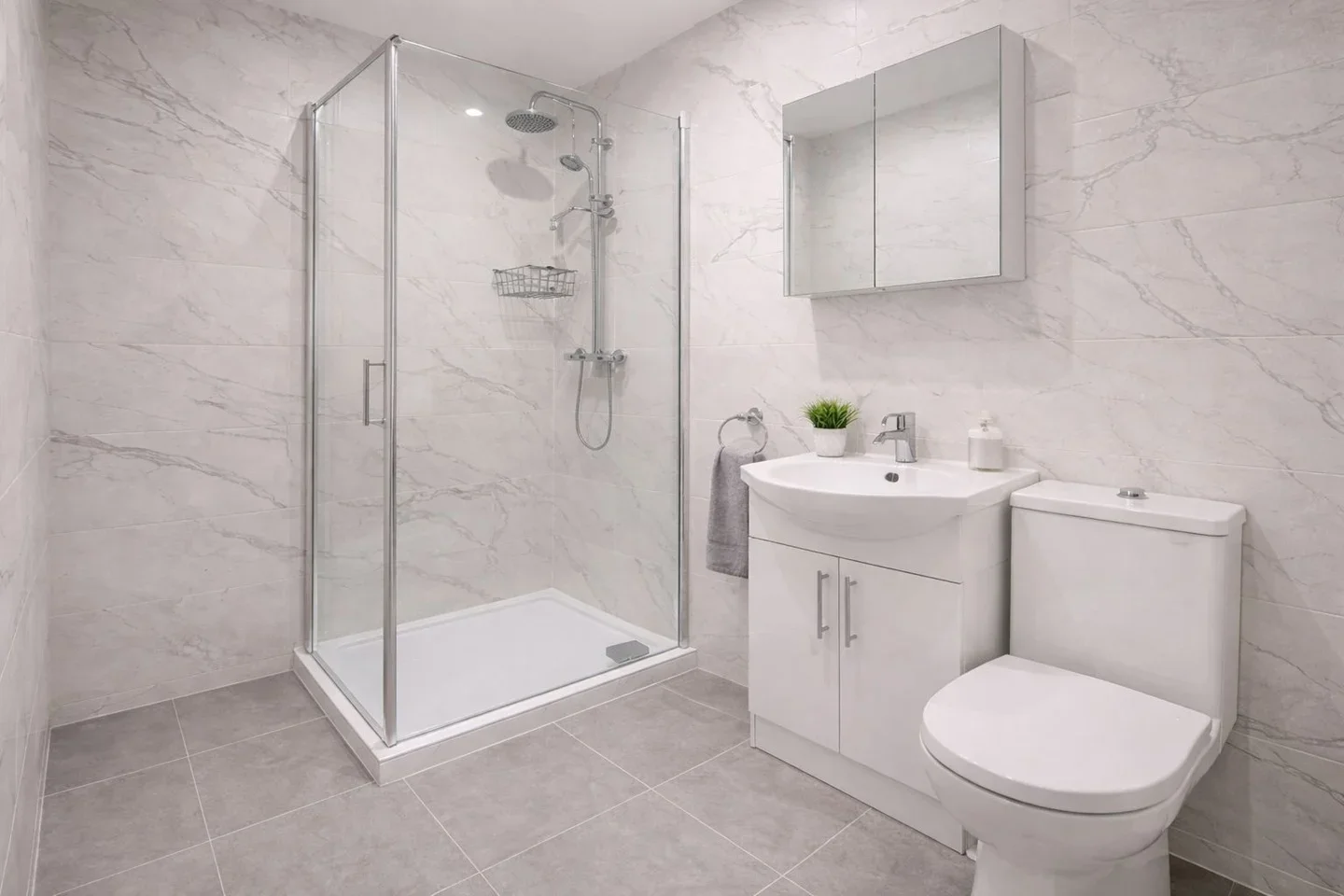 Room Stuart Crescent in Greater London