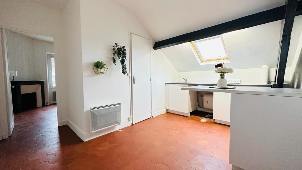 Appartement Place Léon Cassé à Corbeil-Essonnes