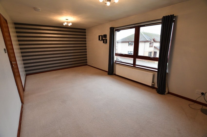 Flat Ashgrove Court in Elgin