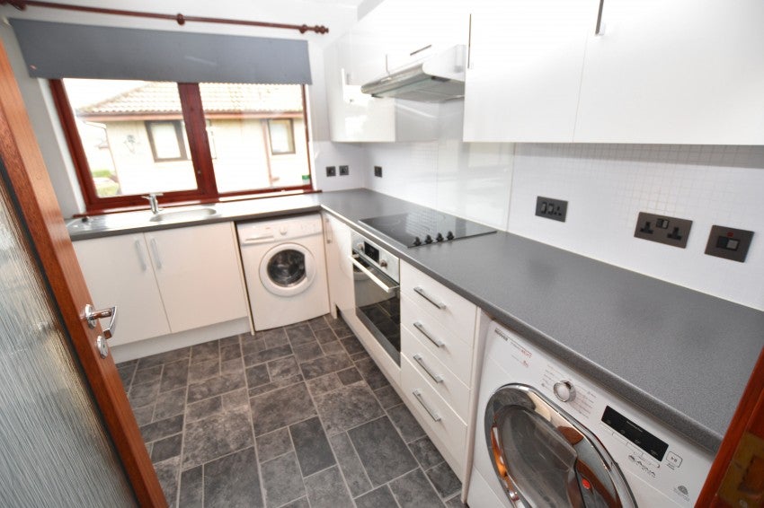 Flat Ashgrove Court in Elgin