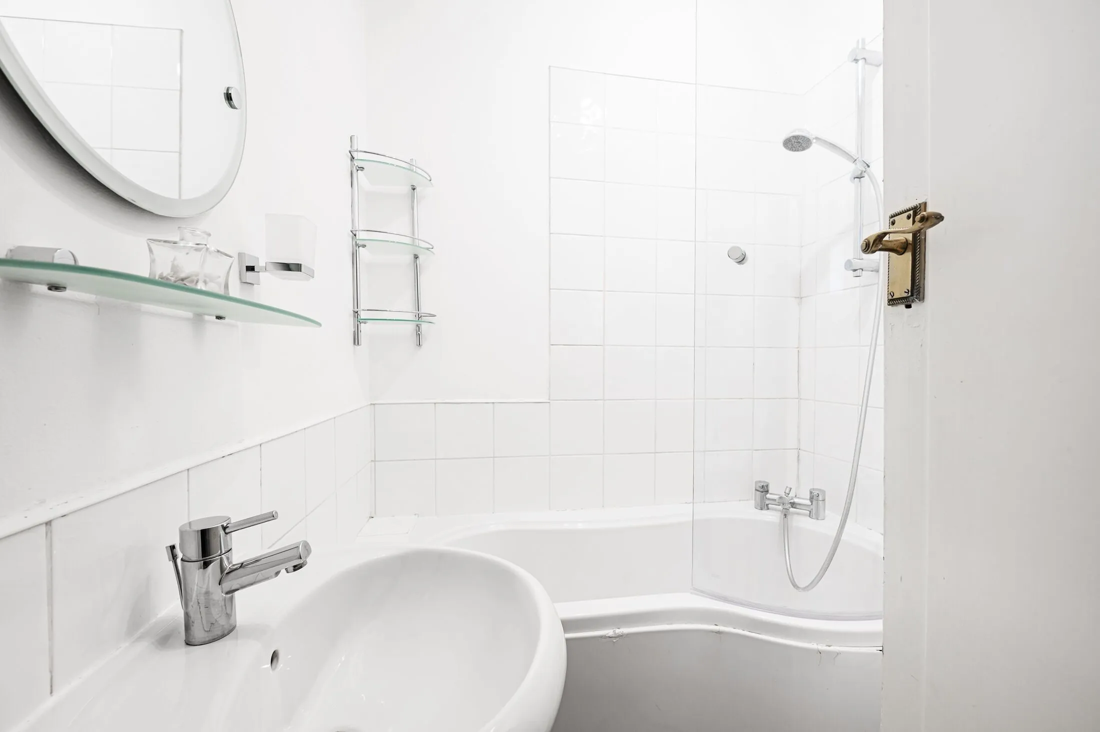 Flat Mortimer Place in Greater London