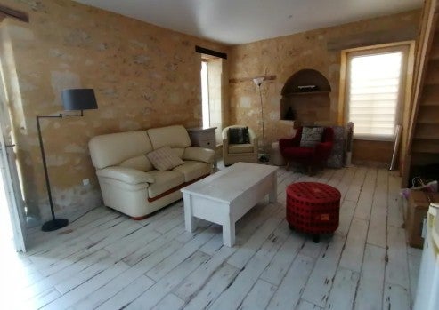 House Rue des Treilles in Libourne