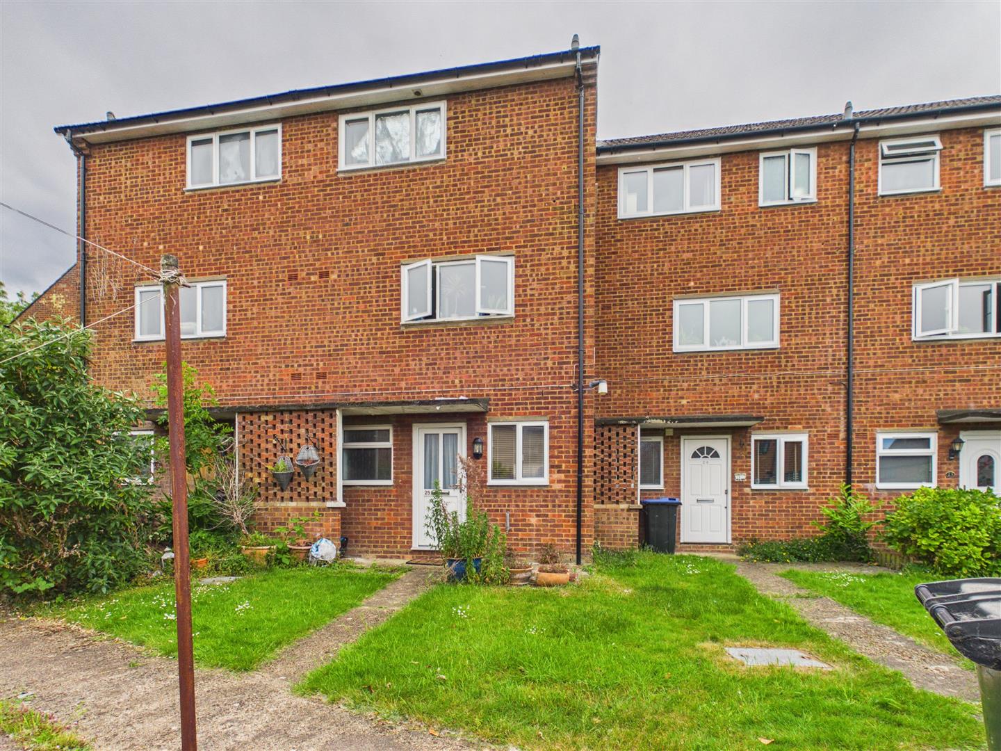 Flat Icknield Close in North Hertfordshire
