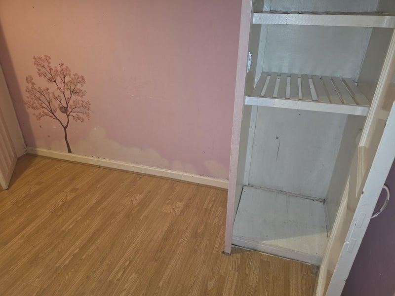 Room Old Oak Road in Greater London