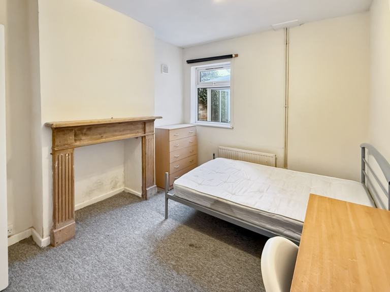 Room Bramwell Place in Oxford