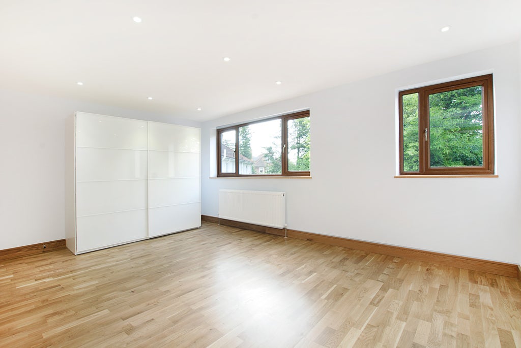 House Gonston Close in Greater London