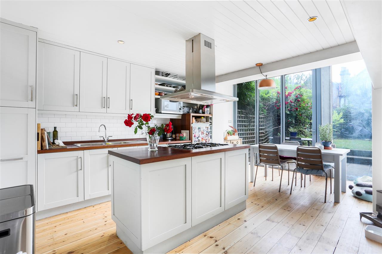 House Tavistock Terrace in Greater London