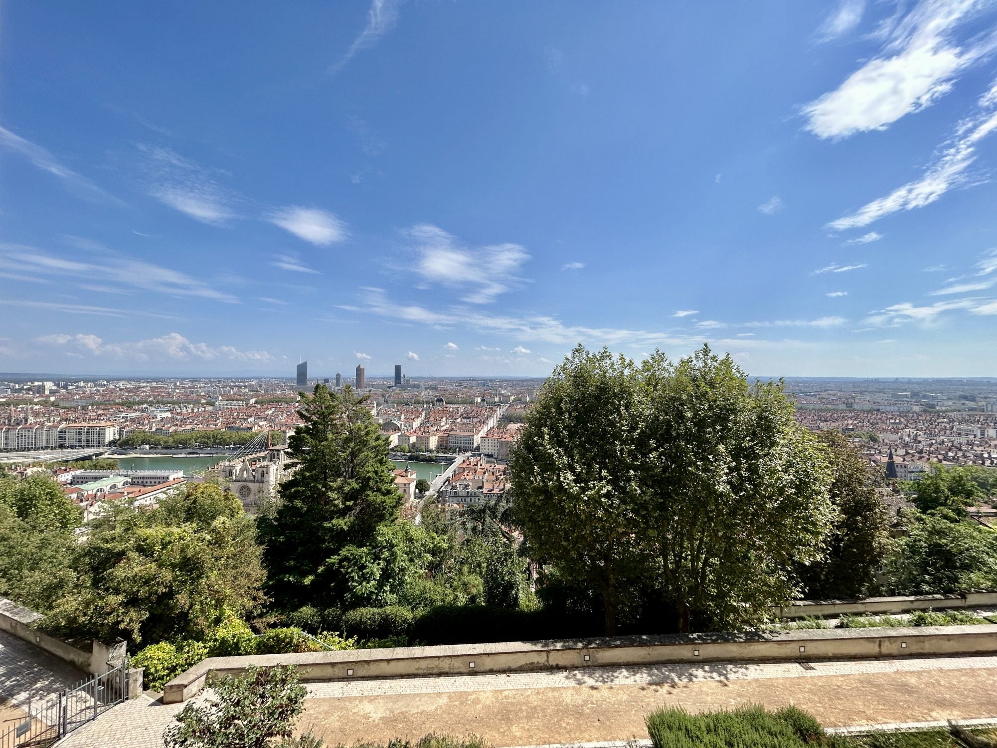Flat Montée Saint Barthélémy in Lyon