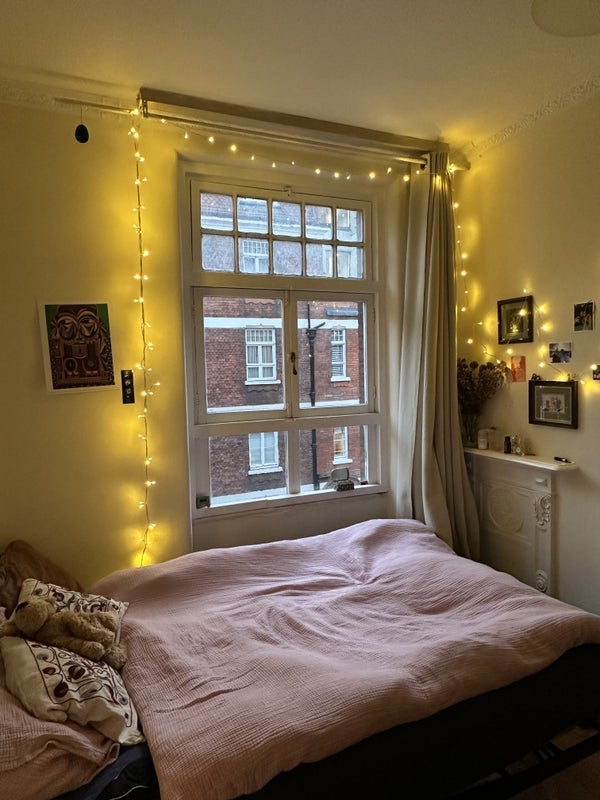 Room Gilbert Street in City of Westminster