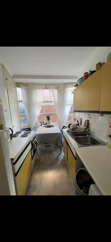 Room Gilbert Street in City of Westminster