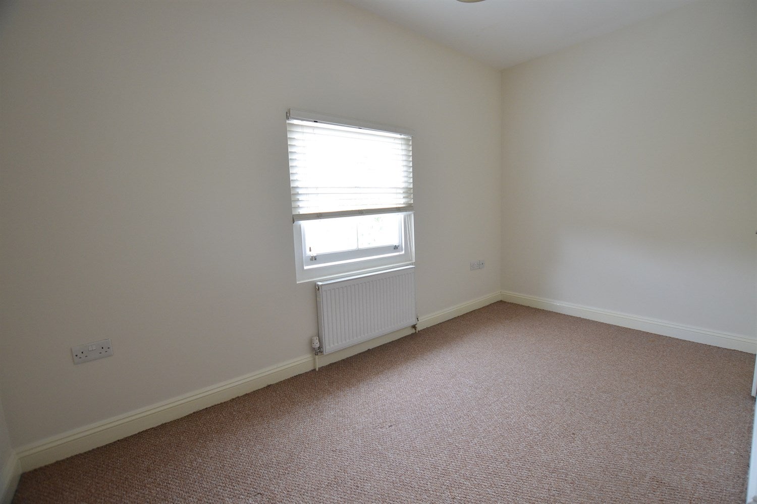 Flat Duchess Grove in Epping Forest