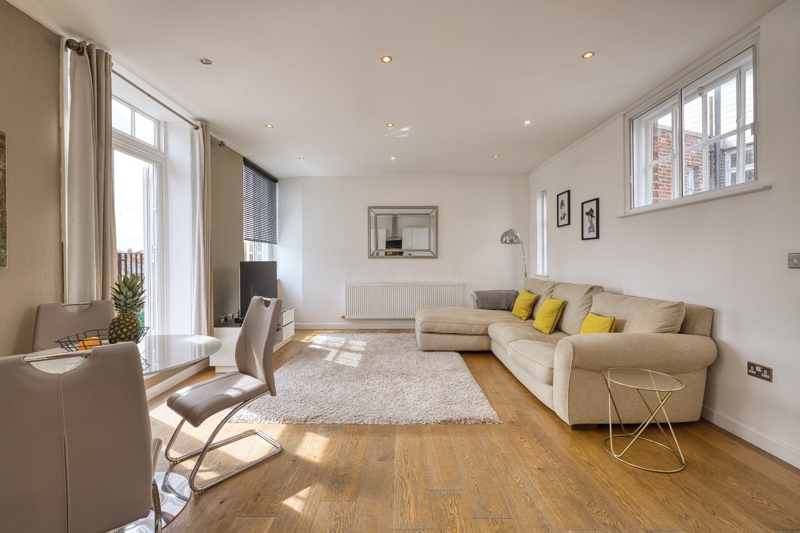 Flat Jewry Lane in Canterbury