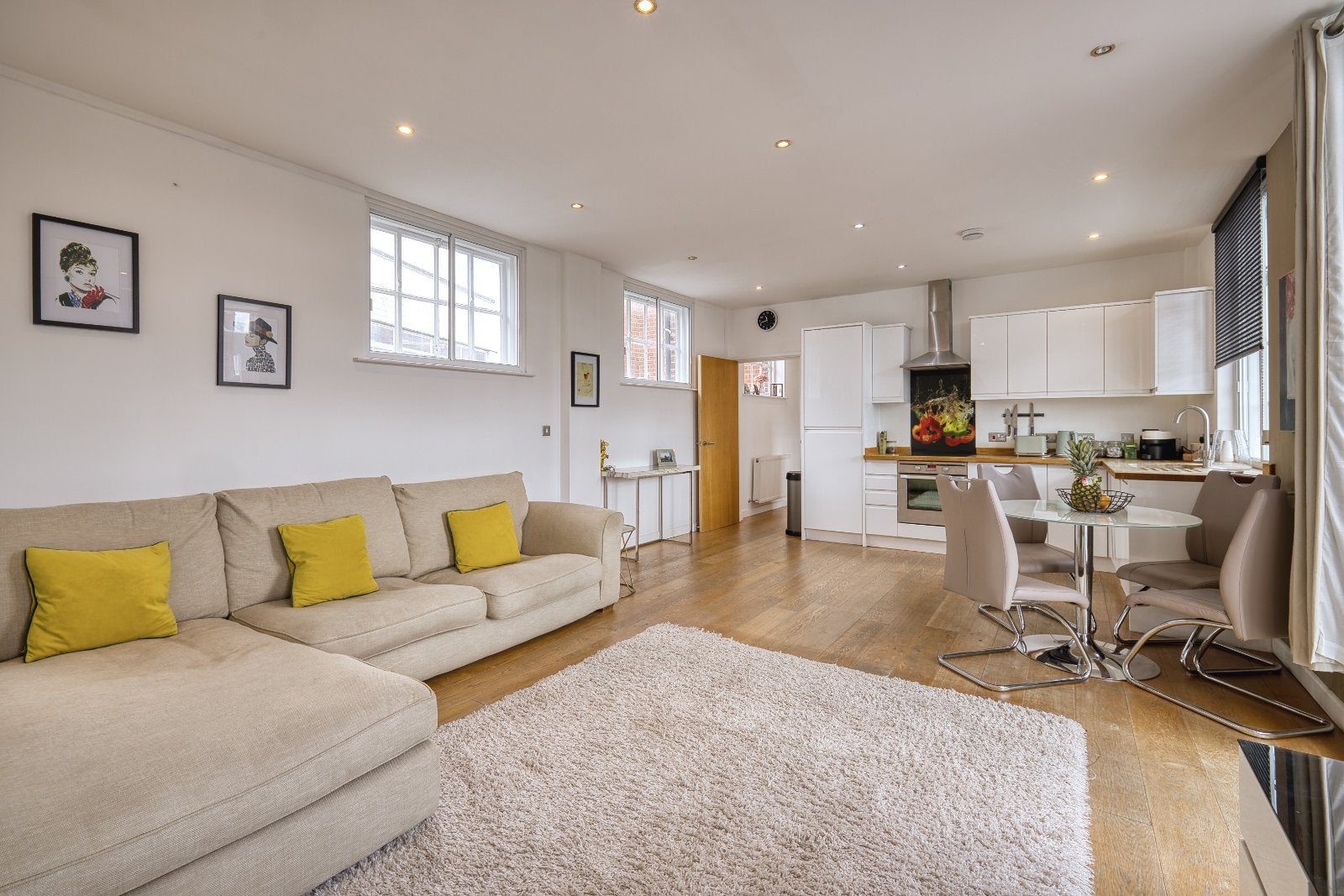 Flat Jewry Lane in Canterbury