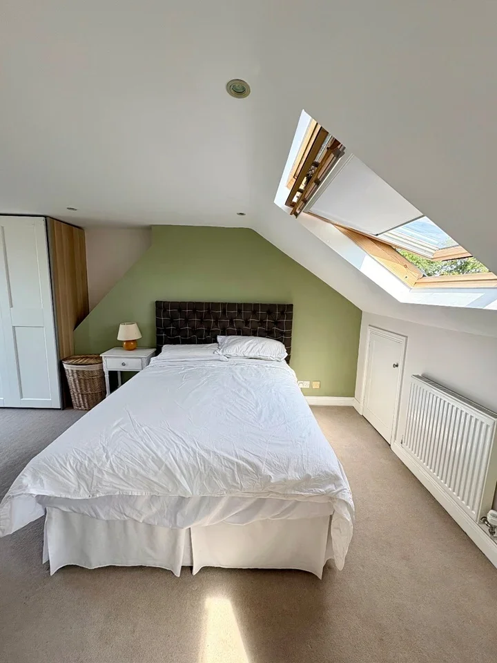 Room Church Road in Greater London