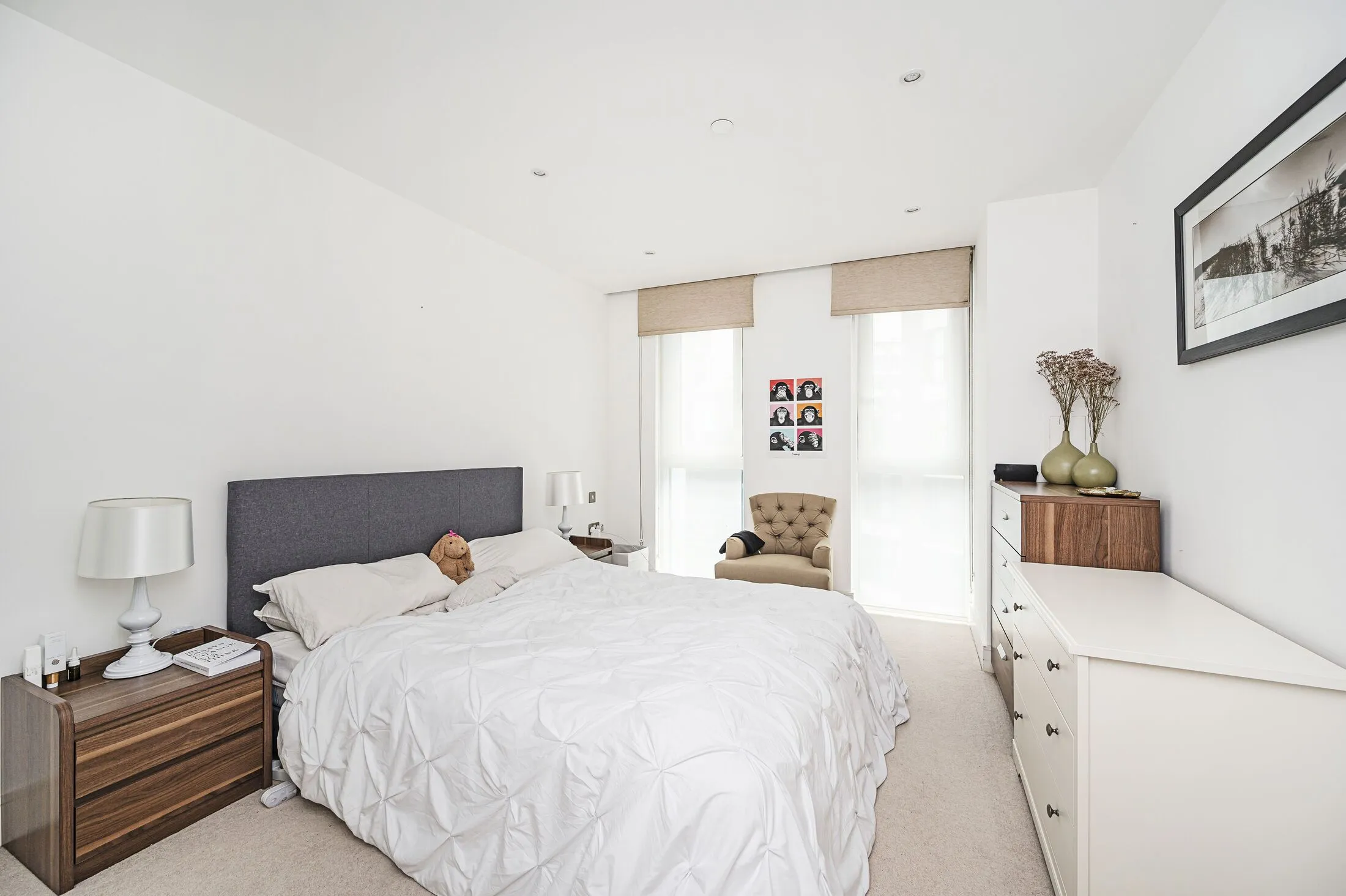 Flat Alie Street in Greater London