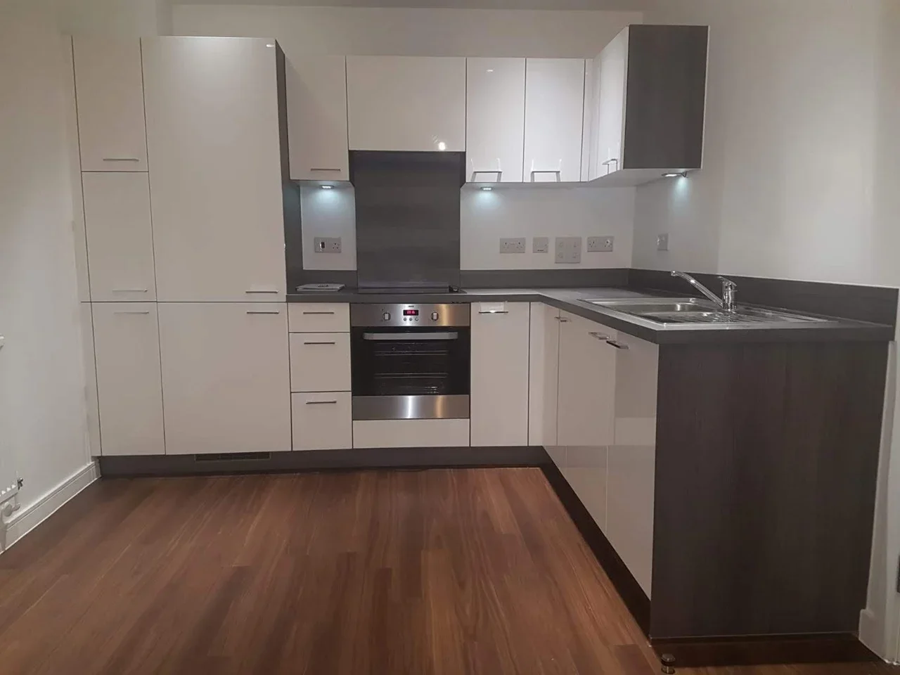 Flat Cabot Close in Greater London
