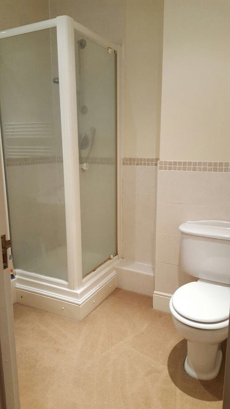Room Tarragon Road in Maidstone